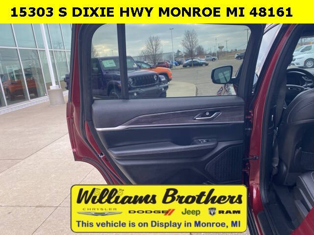 2024 Jeep Grand Cherokee L Altitude