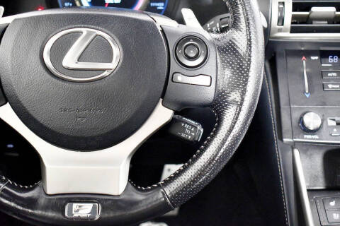 2016 Lexus IS 300