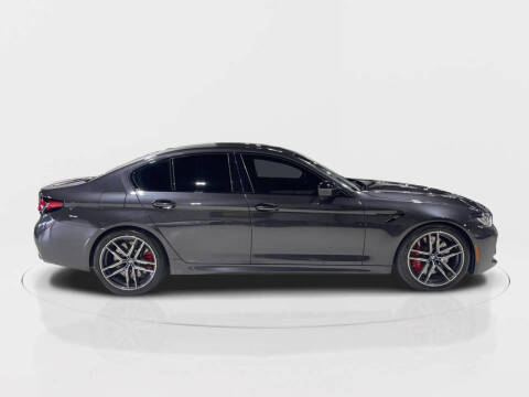 2023 BMW M5