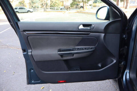 2010 Volkswagen Jetta SportWagen S PZEV