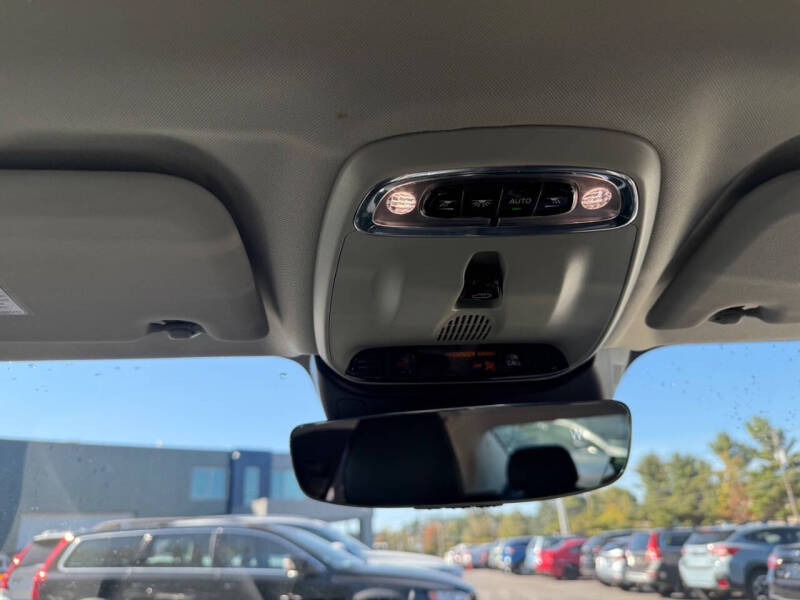 2019 Volvo S60 T6 Momentum