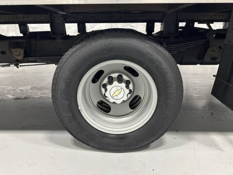 2022 Chevrolet Express 3500