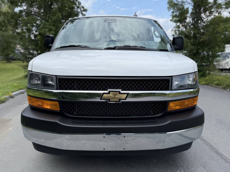 2024 Chevrolet Express LT 3500