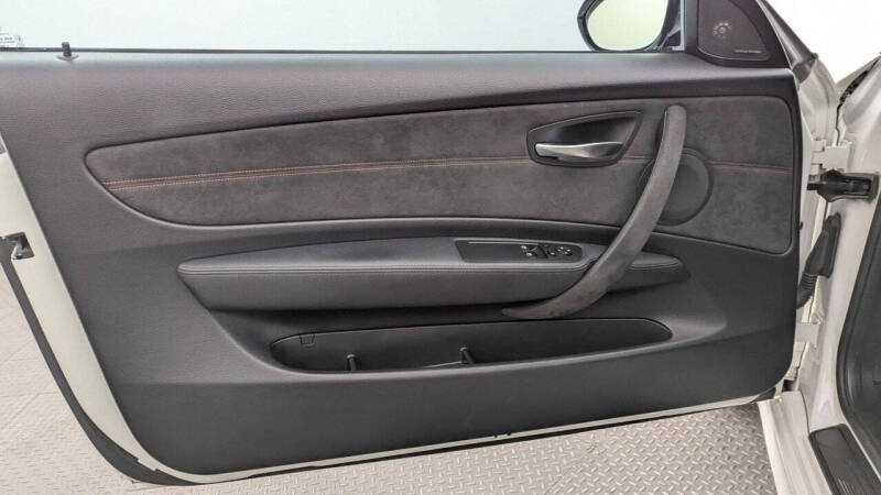 2011 BMW 1 Series M