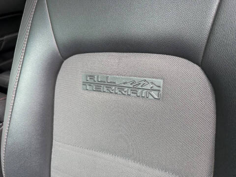 2017 GMC Canyon SLE
