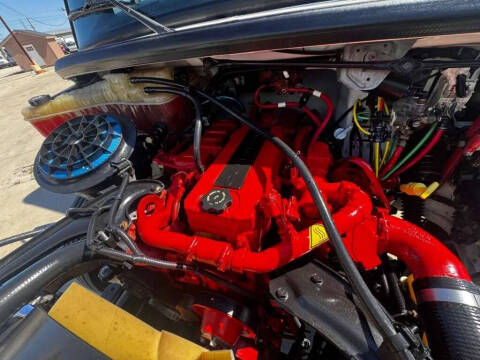 2017 Freightliner M2 106