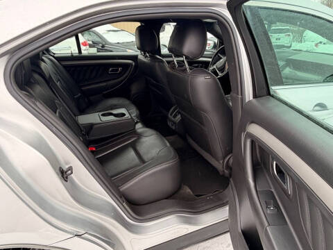 2013 Ford Taurus SEL