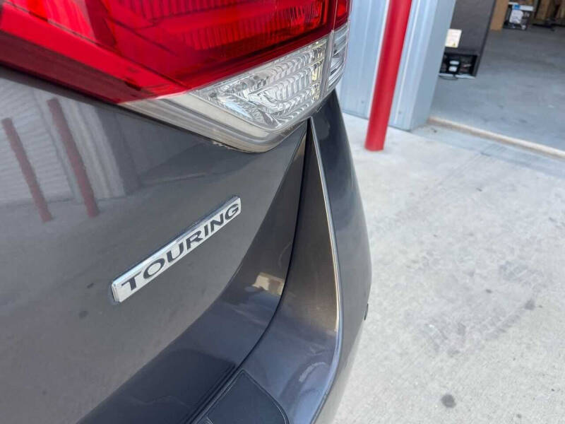 2014 Honda Odyssey Touring