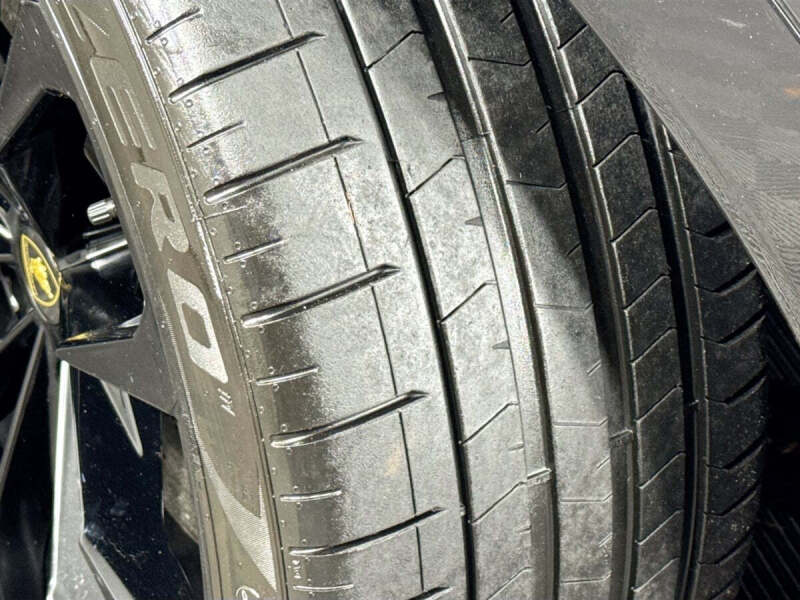 2020 Lamborghini Urus