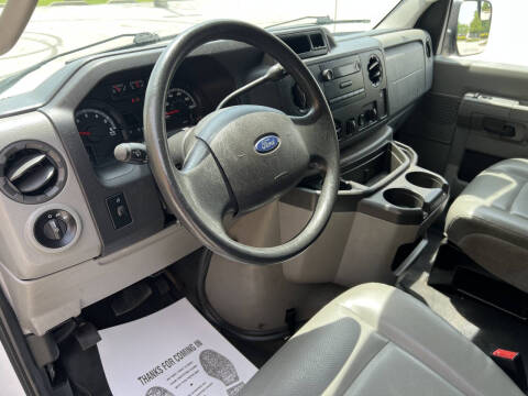 2013 Ford E-Series E-250