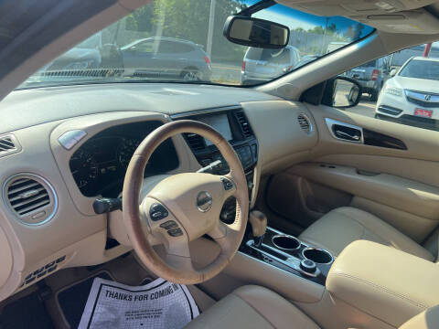 2014 Nissan Pathfinder Platinum