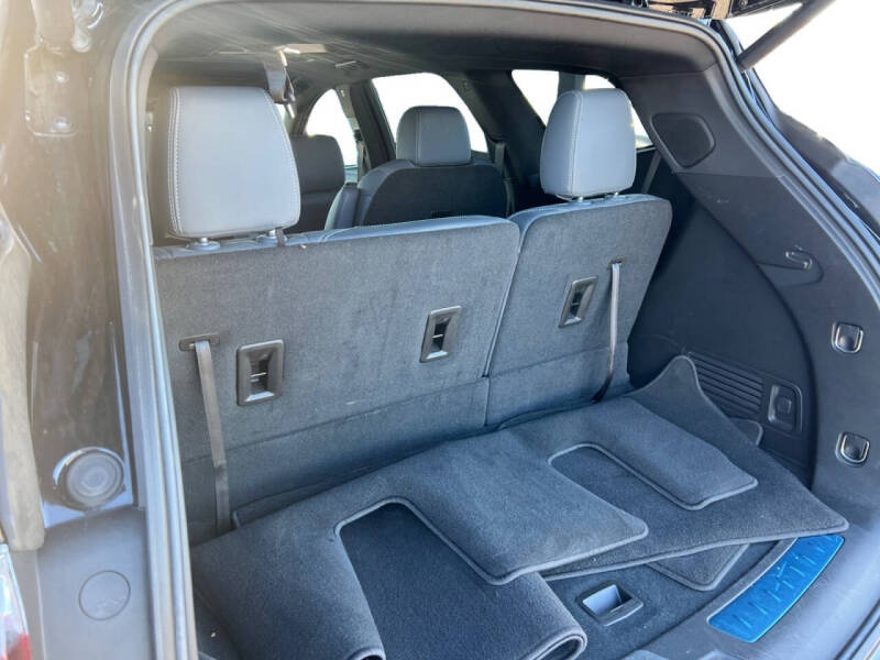 2022 Buick Enclave Essence