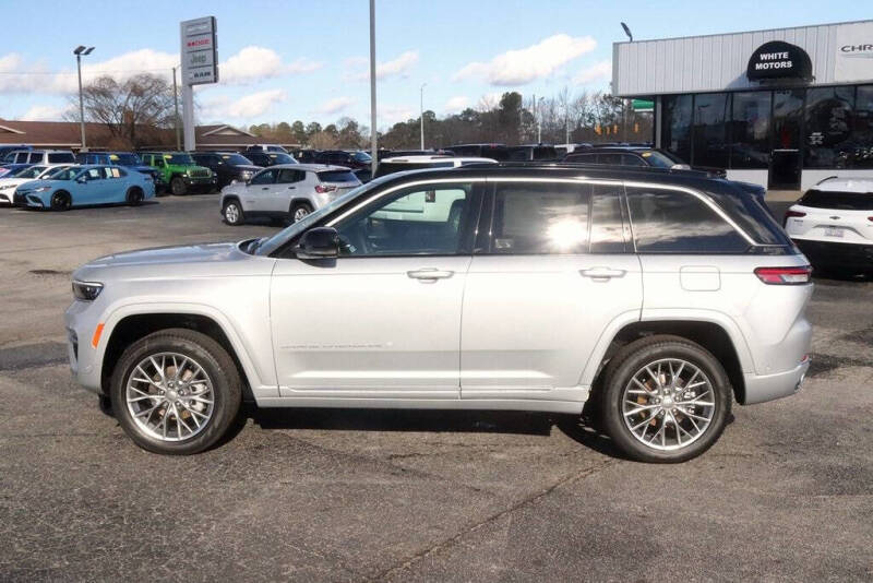 2025 Jeep Grand Cherokee Summit