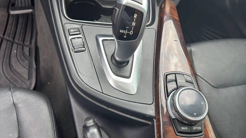 2015 BMW 3 Series 328i xDrive