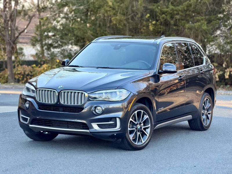 2017 BMW X5 xDrive35i's photo