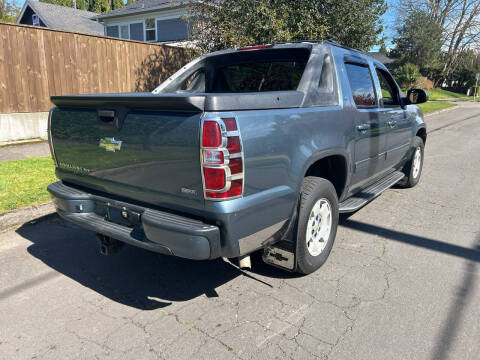 2009 Chevrolet Avalanche LS
