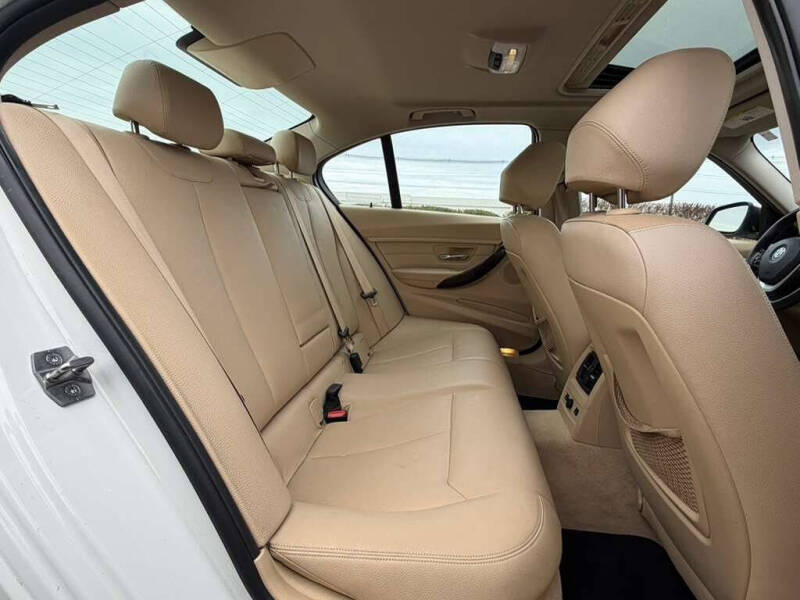 2015 BMW 3 Series 328i xDrive