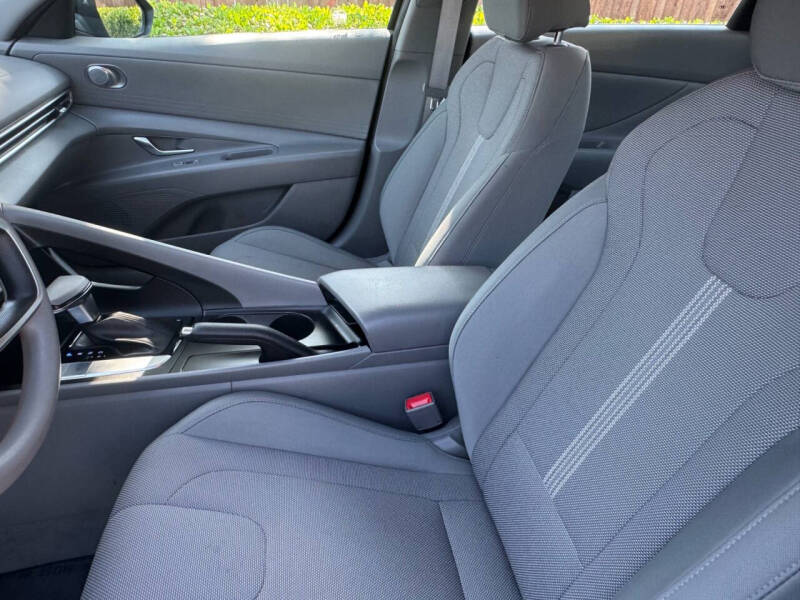 2021 Hyundai Elantra