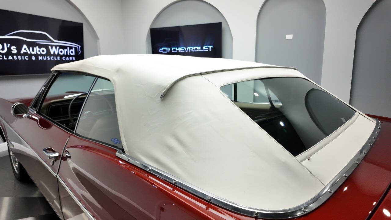 1966 Chevrolet Impala 33