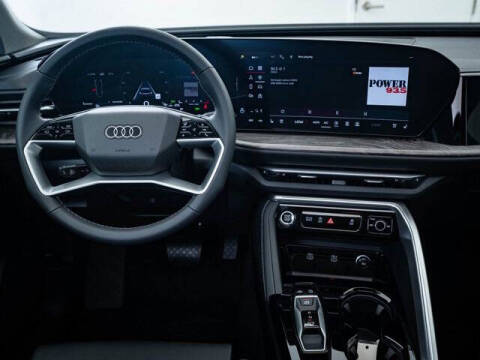 2025 Audi Q5 quattro Prestige TFSI