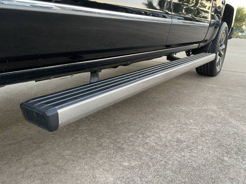 2017 Chevrolet Silverado 1500 High Country