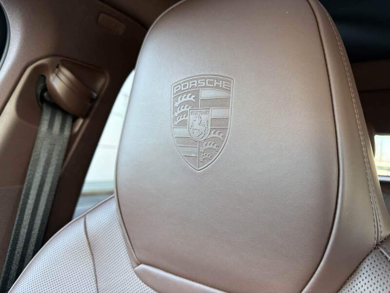 2021 Porsche Cayenne Coupe