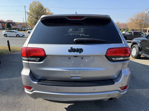 2019 Jeep Grand Cherokee Altitude