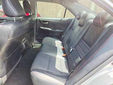 2017 Toyota Camry SE