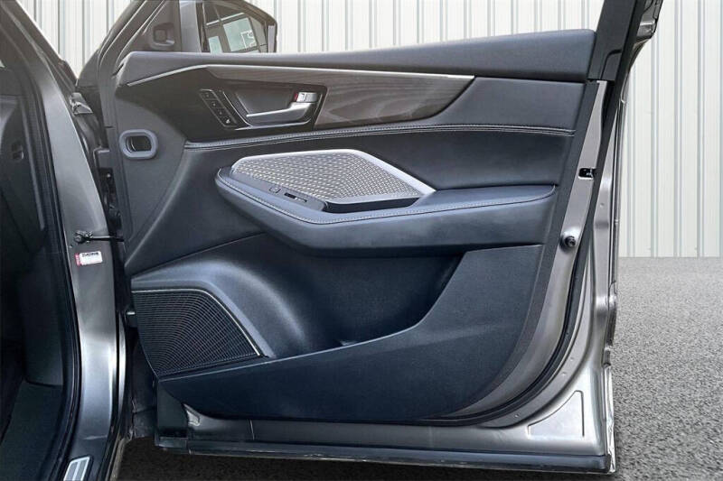 2024 Acura MDX SH-AWD w/Advance