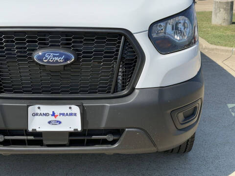 2025 Ford Transit 250