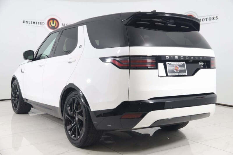 2023 Land Rover Discovery P360 S R-Dynamic