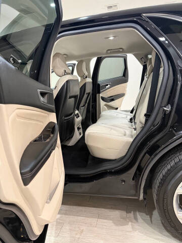 2016 Ford Edge Titanium