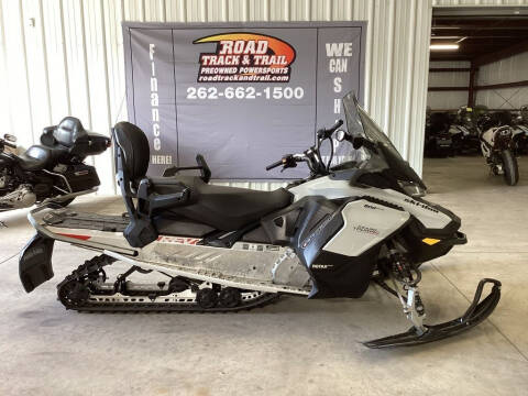 2020 Ski-Doo Grand Touring Sport Rotax®