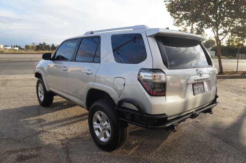 2021 Toyota 4Runner SR5