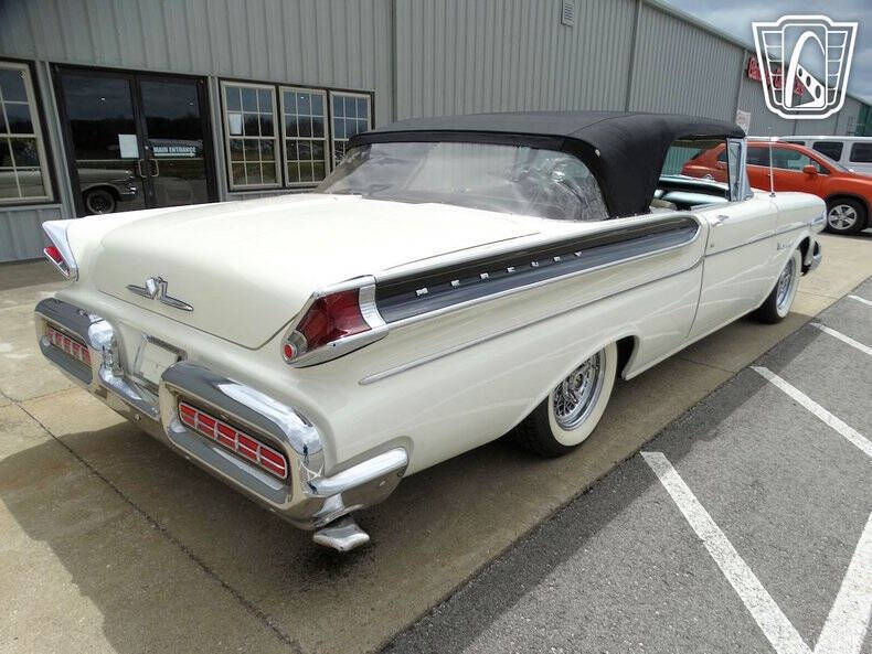 1957 Mercury Monterey