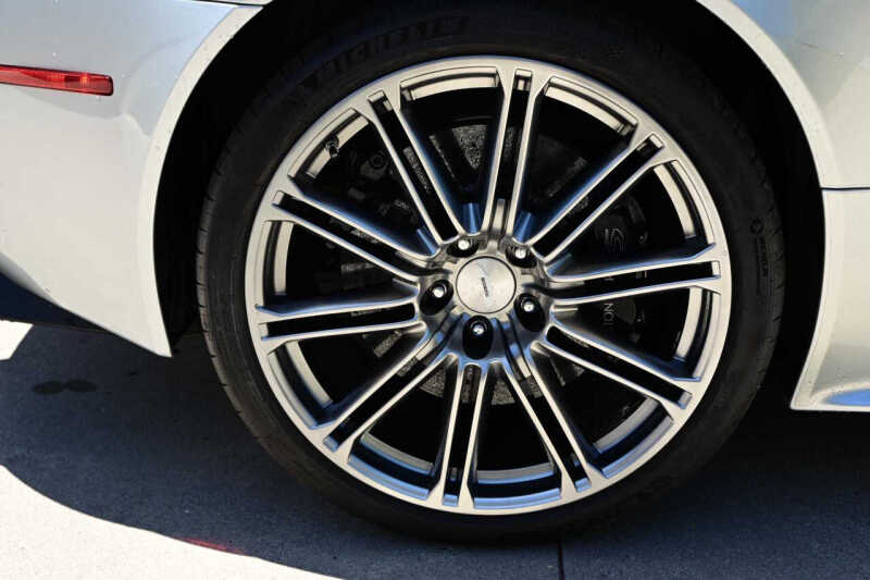 2009 Aston Martin DBS