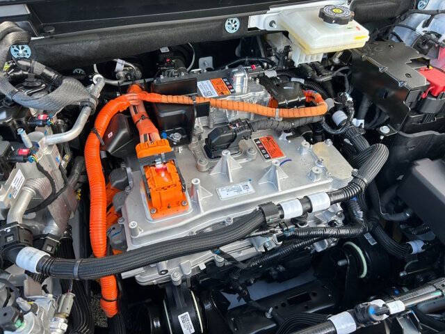 2026 Chevrolet Equinox EV LT 2