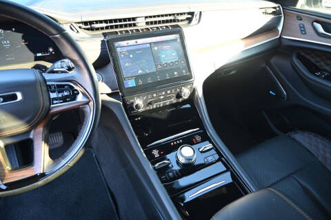 2022 Jeep Grand Cherokee Summit