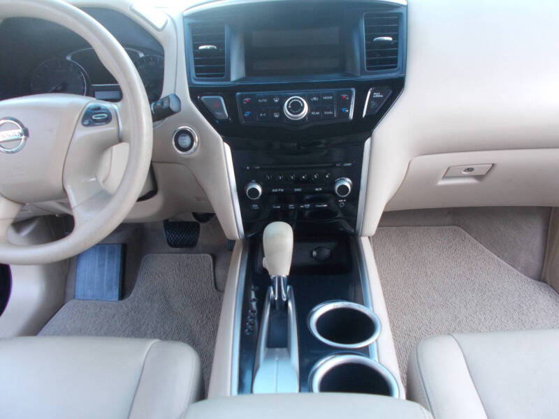 2013 Nissan Pathfinder SL
