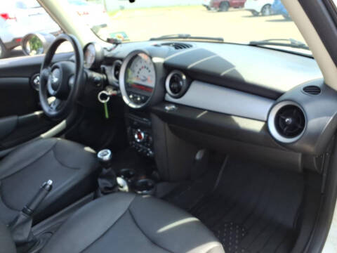 2013 MINI Hardtop Cooper