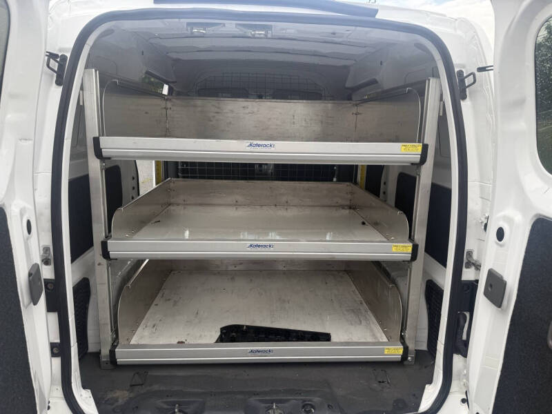 2018 Nissan NV200 SV