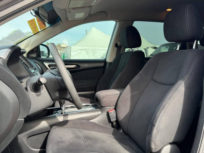 2015 Nissan Pathfinder