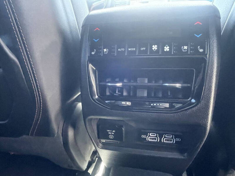 2023 Jeep Grand Cherokee L