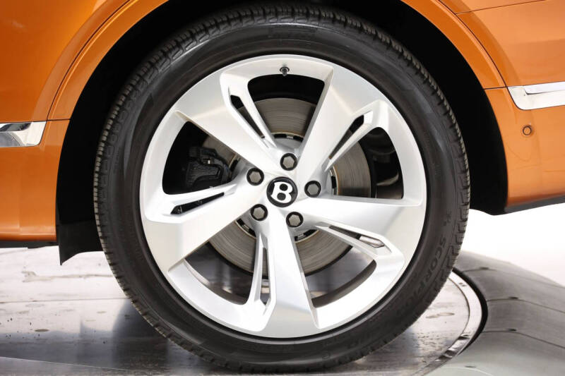 2019 Bentley Bentayga V8