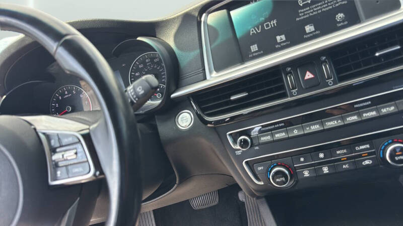 2019 Kia Optima EX