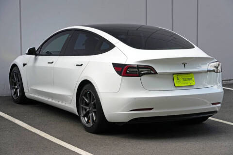 2021 Tesla Model 3 Standard Range Plus