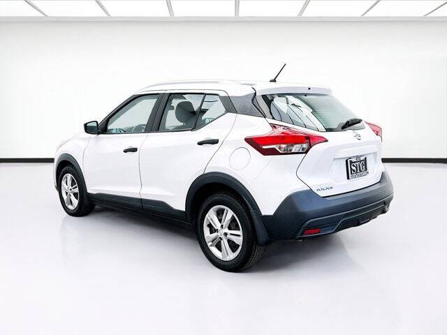 2019 Nissan Kicks S