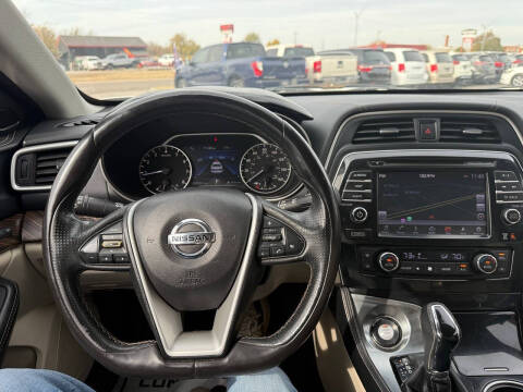 2016 Nissan Maxima Platinum