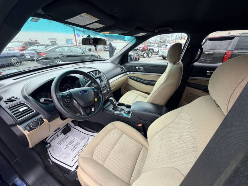 2017 Ford Explorer