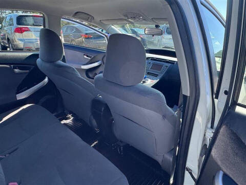 2013 Toyota Prius Plug-in Hybrid